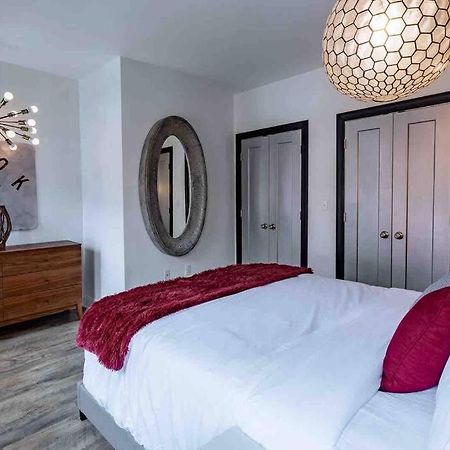 فيلا King Bed / Free Parking / Bbq / Fire Pit / Arcade بيتسبرغ المظهر الخارجي الصورة